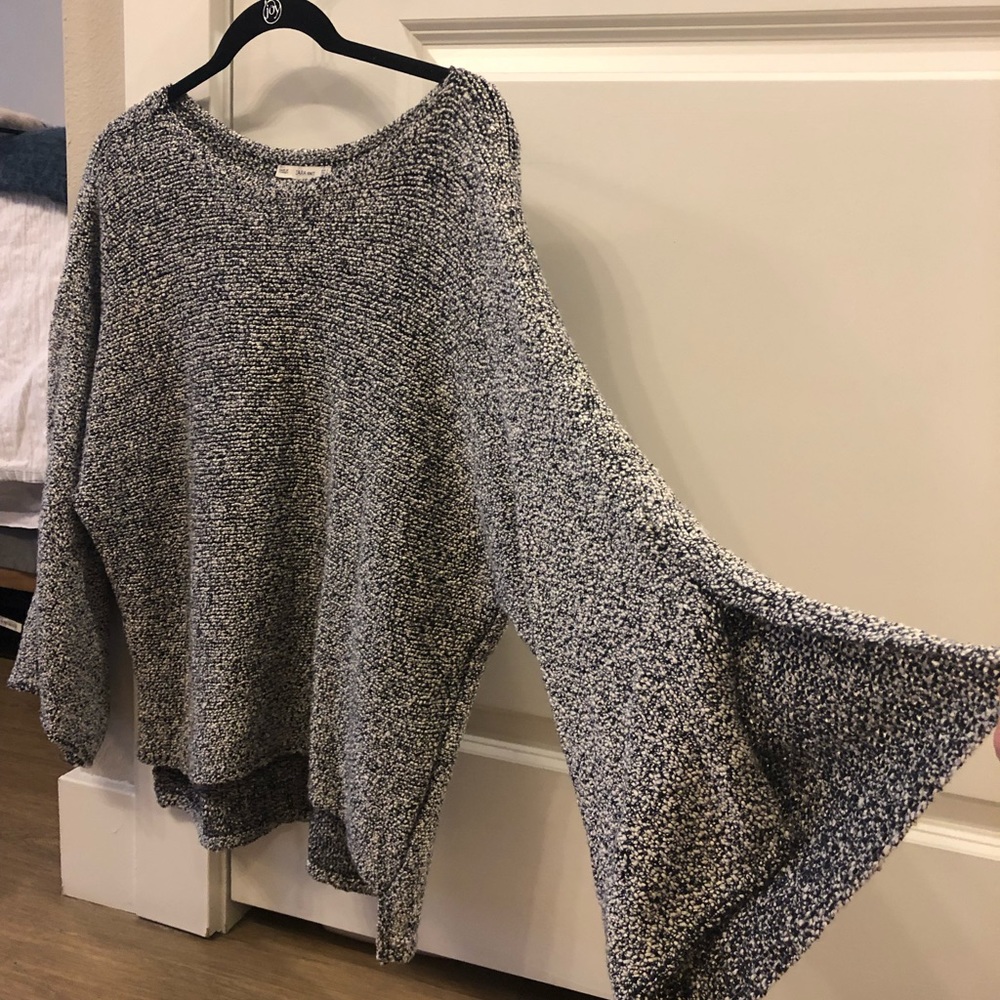 Zara knit split sleeve sweater in dark navy/ white